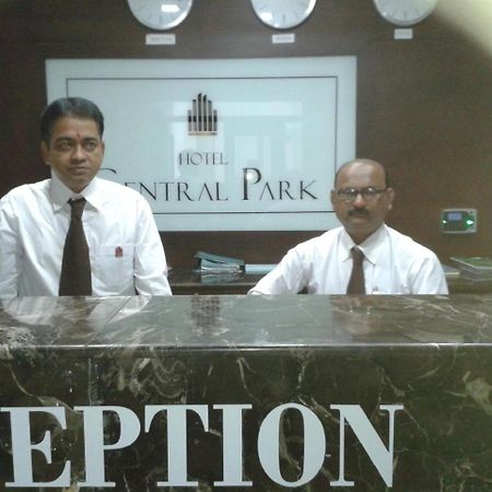 Hotel Central Park Siliguri Exteriör bild