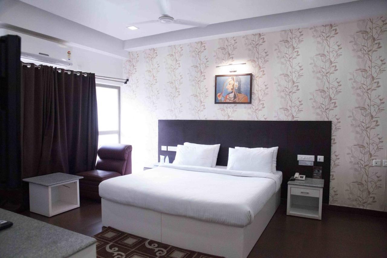 Hotel Central Park Siliguri Rum bild
